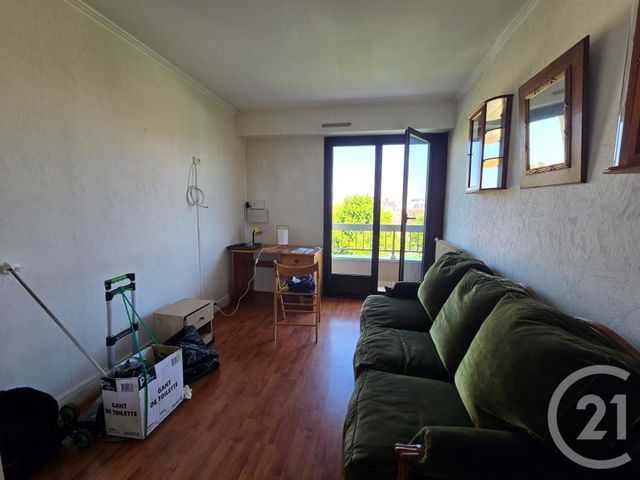 Appartement F4 à louer - 4 pièces - 71.04 m2 - HOUILLES - 78 - ILE-DE-FRANCE - Century 21 Officimmo