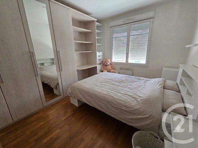 maison à louer - 5 pièces - 108.0 m2 - HOUILLES - 78 - ILE-DE-FRANCE - Century 21 Officimmo