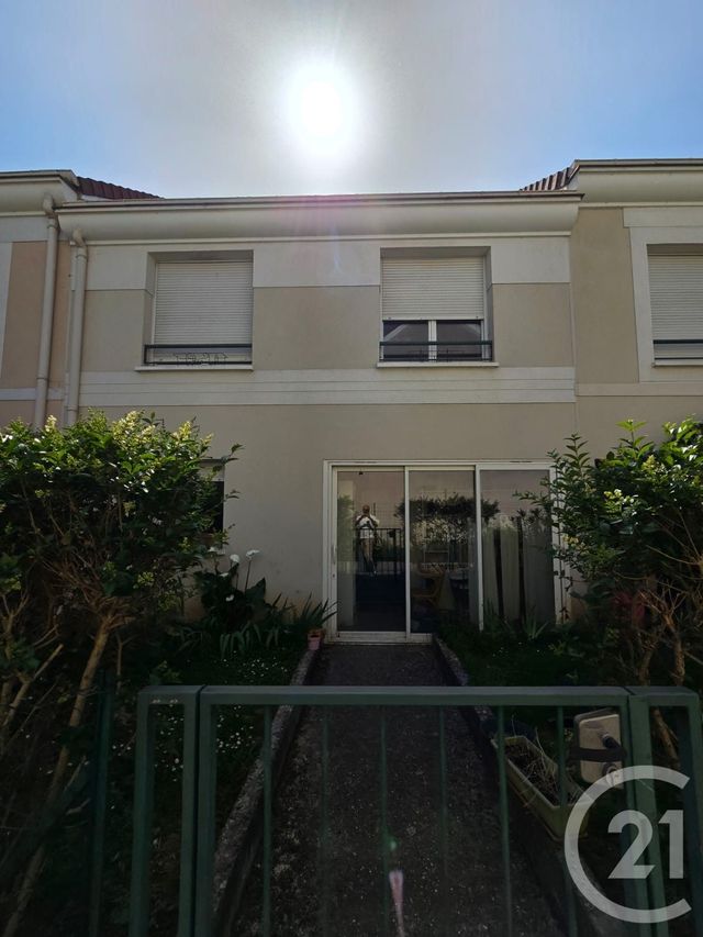 maison à louer - 5 pièces - 108.0 m2 - HOUILLES - 78 - ILE-DE-FRANCE - Century 21 Officimmo