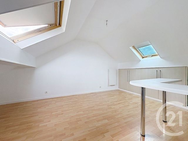 Appartement F2 à vendre - 2 pièces - 31.0 m2 - HOUILLES - 78 - ILE-DE-FRANCE - Century 21 Officimmo