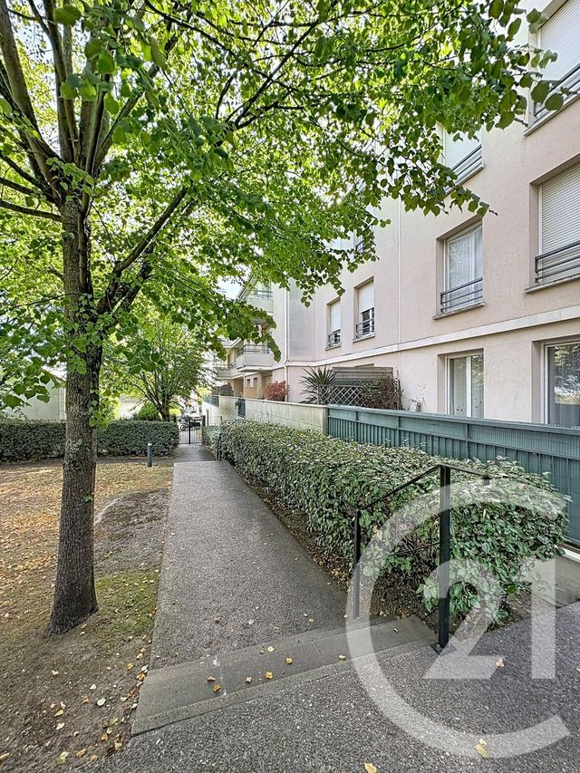 Appartement F2 à vendre - 2 pièces - 45.0 m2 - CARRIERES SUR SEINE - 78 - ILE-DE-FRANCE - Century 21 Officimmo