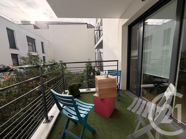 Appartement F2 à louer - 2 pièces - 45.85 m2 - HOUILLES - 78 - ILE-DE-FRANCE - Century 21 Officimmo