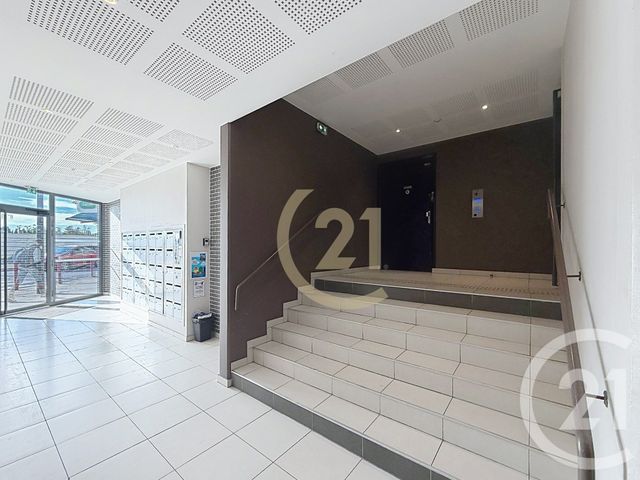 Appartement F2 à vendre - 2 pièces - 46.69 m2 - BEZONS - 95 - ILE-DE-FRANCE - Century 21 Officimmo